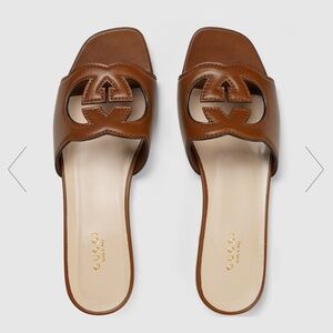 Gucci Interlocking G Cut-Out Slide Sandal